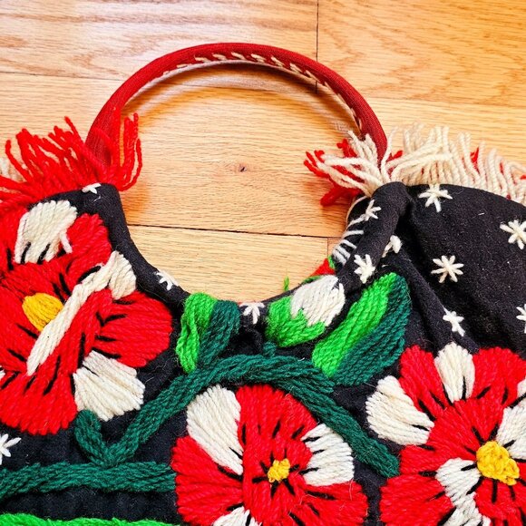 Handcrafted Madeira Portugal Floral Embroidered Crewel Wool Tote Handbag Purse - Picture 13 of 15